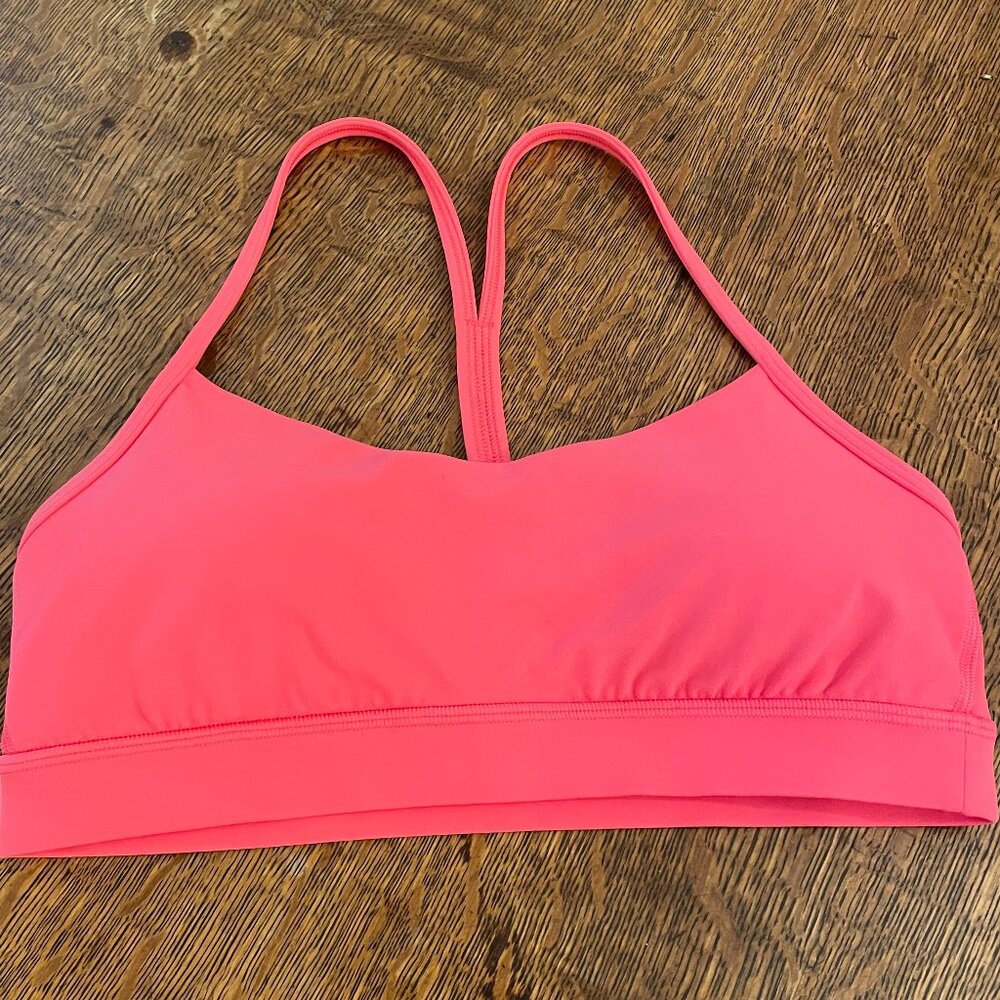 Lululemon Flo y Bra Nunu light support
